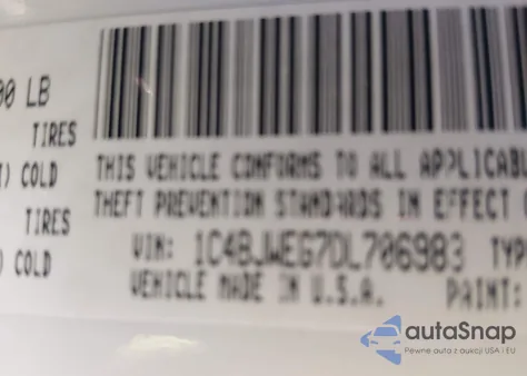 2013 Jeep Wrangler Unlimited Sahara z USA, uszkodzony, nr VIN 1C4BJWEG7DL706983